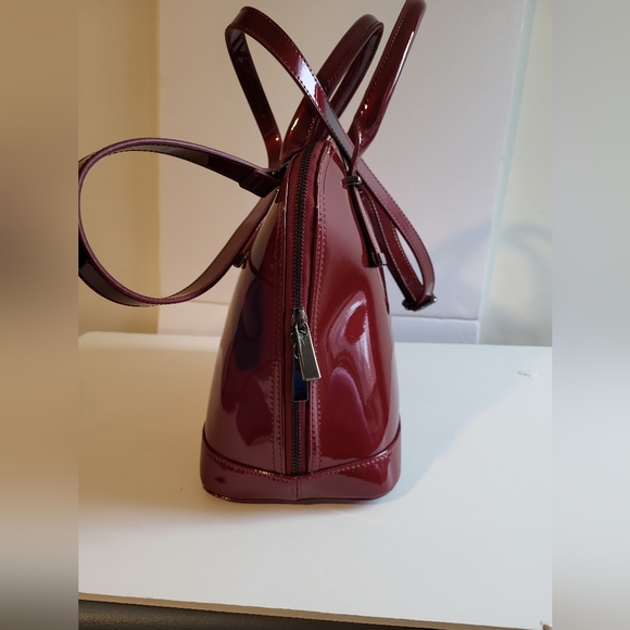 NWOT DANIER RED LEATHER PURSE - Picture 11 of 15